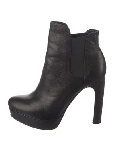 Pre-owned Lola Cruz Leather Chelsea Boots In Black