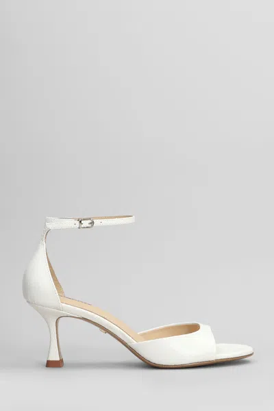 Lola Cruz Petrina Sandals In White Leather