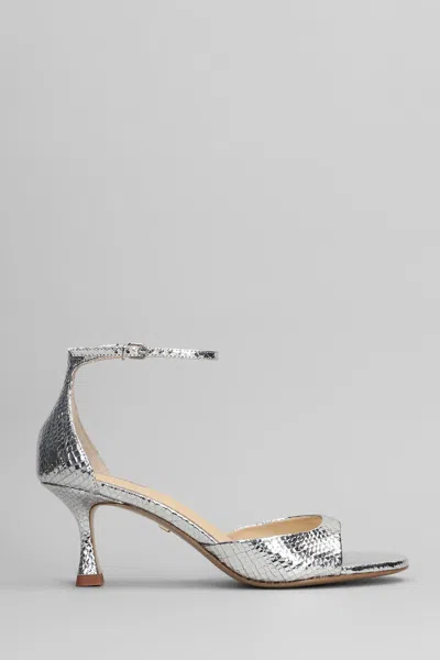 LOLA CRUZ LOLA CRUZ PETRINA SANDALS
