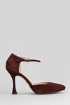 Lola Cruz Elane Ankle-strap Pumps In Burgundy