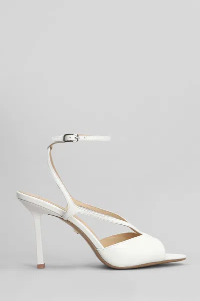 Lola Cruz Streep 95 Sandals In White Leather