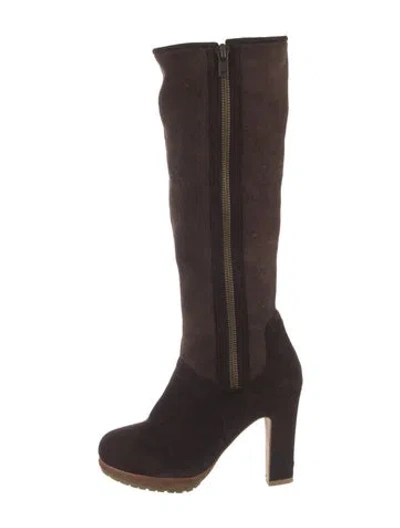 Pre-owned Lola Cruz Suede Boots In Brown