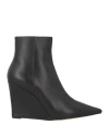 Lola Cruz Woman Ankle Boots Black Size 8 Leather