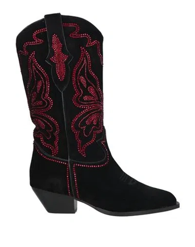 Lola Cruz Woman Ankle Boots Black Size 8 Leather