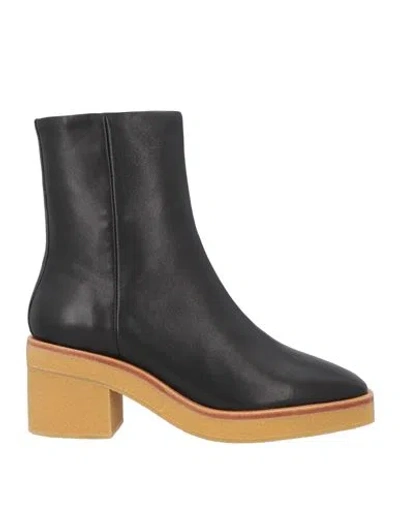 Lola Cruz Woman Ankle Boots Black Size 7 Leather