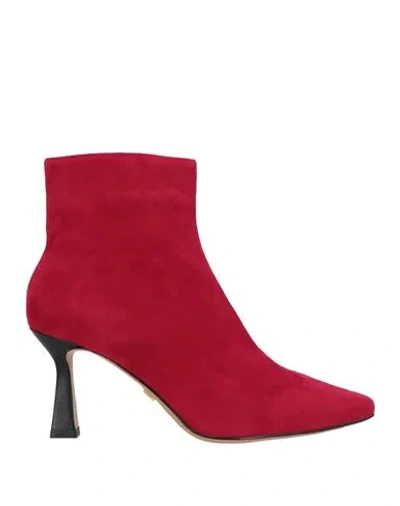 Lola Cruz Woman Ankle Boots Brick Red Size 8 Soft Leather