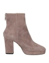 Lola Cruz Woman Ankle Boots Grey Size 8 Soft Leather