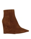 Lola Cruz Woman Ankle Boots Brown Size 7 Leather In Beige