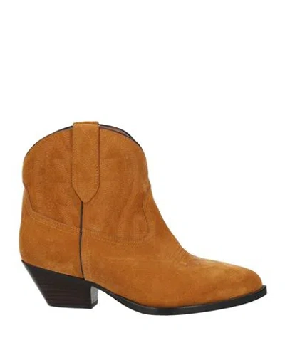 Lola Cruz Woman Ankle Boots Ocher Size 8 Leather In Yellow