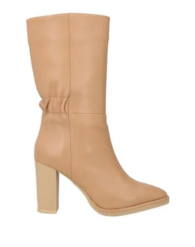 Lola Cruz Woman Ankle Boots Sand Size 8 Soft Leather In Beige