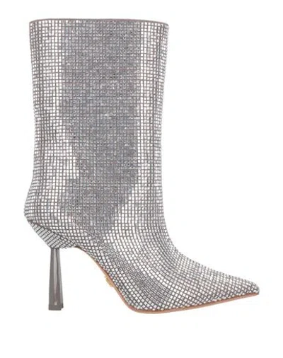 Lola Cruz Woman Ankle Boots Silver Size 8 Leather