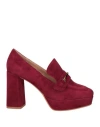 Lola Cruz Woman Loafers Brick Red Size 8 Leather