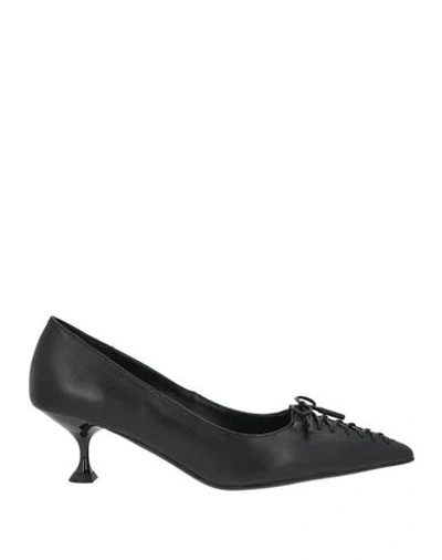 Lola Cruz Woman Pumps Black Size 6 Leather
