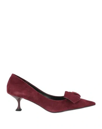 Lola Cruz Woman Pumps Burgundy Size 8 Leather In Red