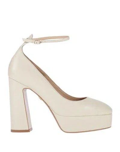 Lola Cruz Woman Pumps Cream Size 8 Leather In White