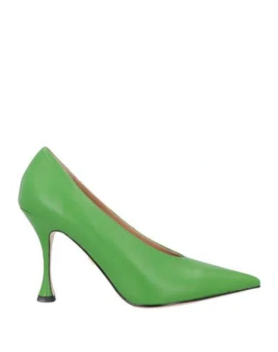 Lola Cruz Woman Pumps Green Size 7 Soft Leather