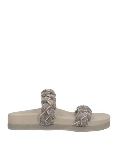 Lola Cruz Sandals In Grey