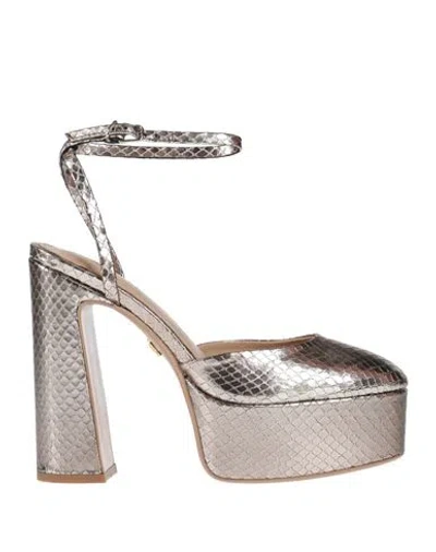 Lola Cruz Woman Sandals Platinum Size 8 Leather In Grey