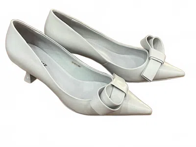 Lola Cruz Women's Cynthia Pump In Gray
