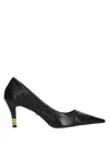 Lola Cruz Pointed Heeled Pumps In Black
