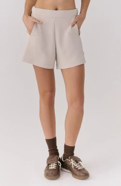 Lole City Shorts In Brown