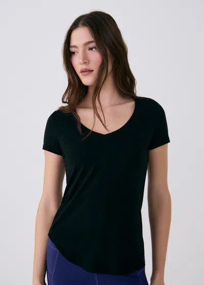 Lole Dynamic V-neck Shirt In Black