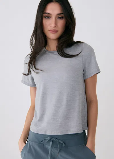Lole Vital Short Sleeve Shirt In Light Grey Heather
