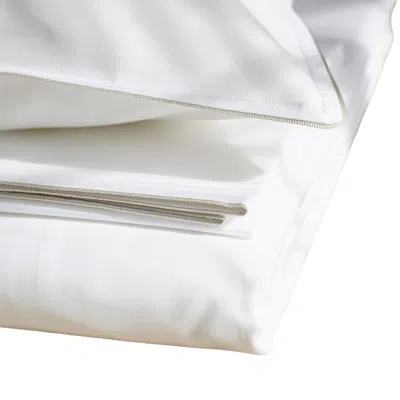 London & Avalon White / Silver Heritage Single Duvet Cover - White With Silver Trim In White/silver