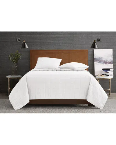 London Fog Garment Wash Solid Quilt Set In White