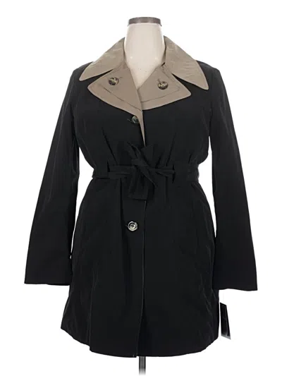 London Fog Trenchcoat In Black