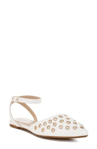 London Rag Chalcis Rivet Flat In White