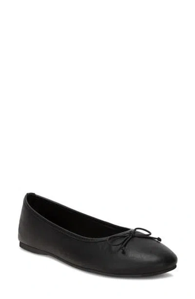 London Rag Clarendra Ballet Flat In Black