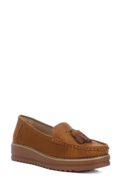 London Rag Daiki Platform Tassel Loafer In Tan