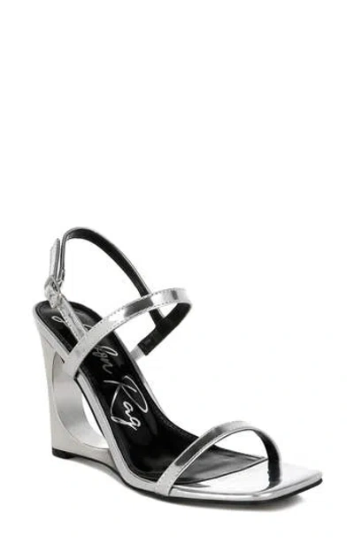 London Rag Ladra Wedge Sandal In Silver