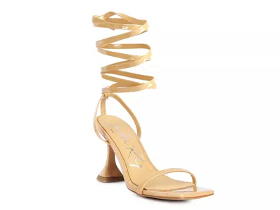 London Rag Lewk Sandal In Gold