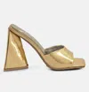 London Rag Lovebug Triangular Block Heel Sandals In Gold