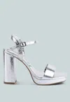 London Rag Merengue Textured High Block Heel Sandals In Silver