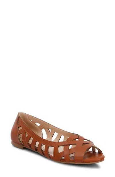 London Rag Moira Flat In Brown