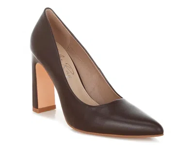 London Rag Shacarri Pump In Brown