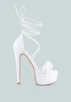 London Rag Twerk Tie-up Braided High Platform Sandals In White