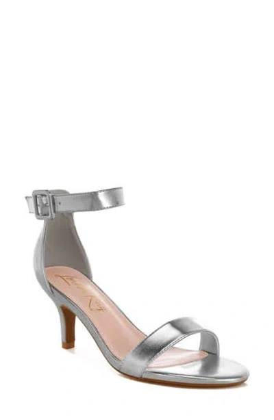 London Rag Yuti Sandal In Gray