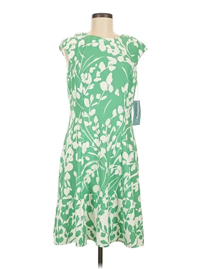 Pre-owned London Times Casual Dress In Green