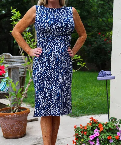 London Times Delicate Leaves Sleeveless Crew Neck Belted Sheath Dress In Navy And Ivory In Multi