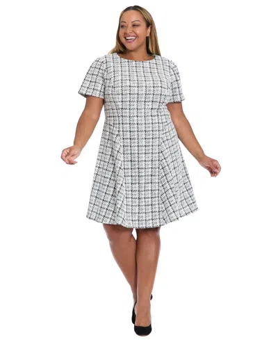 London Times Plus Size Crewneck Short Sleeve Dress In Animal Print