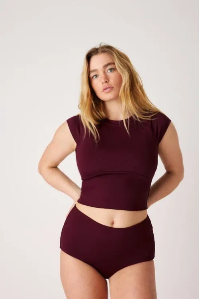 Londre Bodywear The Short Sleeve Surf Top In Dark Cherry
