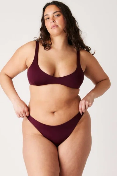 Londre Bodywear The Sleek Scrunch Bottoms In Burgundy