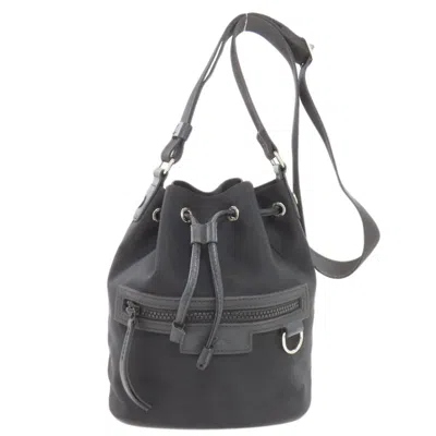 Pre-owned Longchamp Black Nylon Shoulder Bag ()
