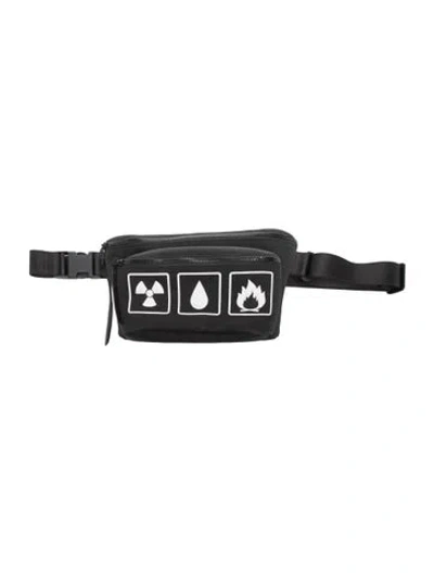 Pre-owned Longchamp Canvas Belt Bag In Black