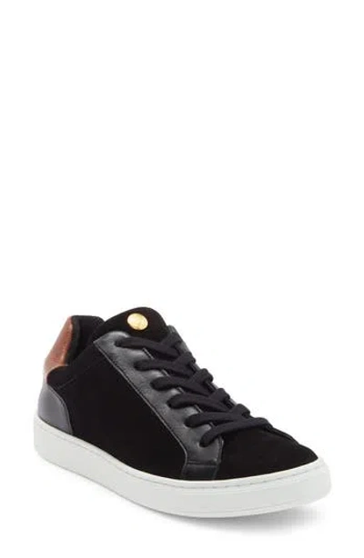 Longchamp Heel Patch Low Top Sneaker In Black