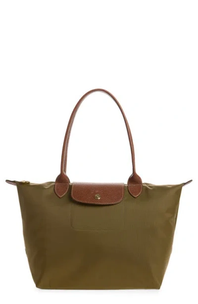 Longchamp Le Pliage Medium Shoulder Tote In Green